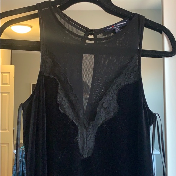 High Neck Velvet Dress - Picture 2 of 3